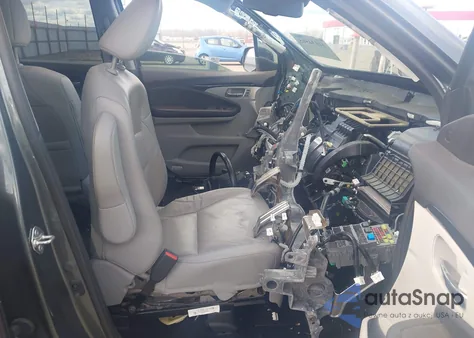 2018 Honda Ridgeline Rtl-E из США, поврежденный, VIN 5FPYK3F77JB008173